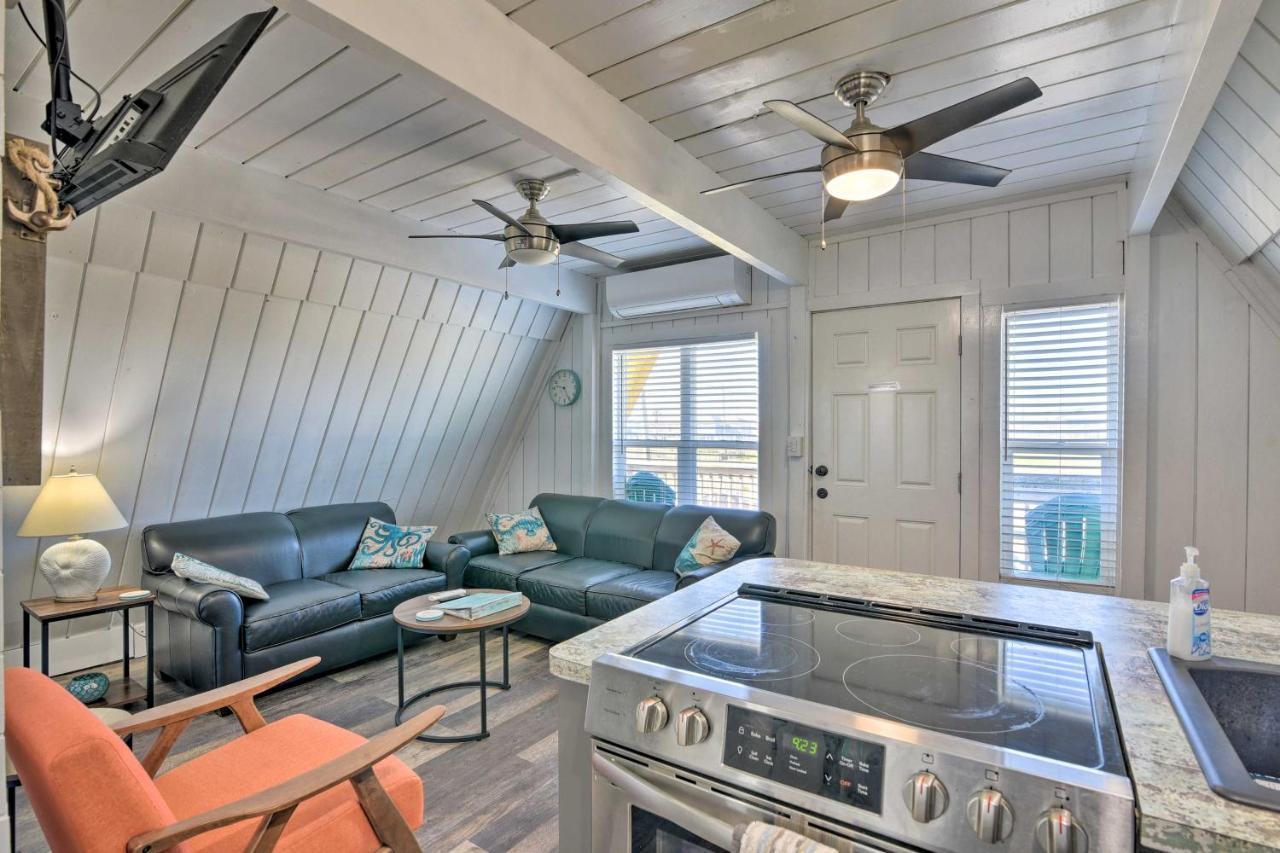 A-Frame Home With Deck - 2 Blocks To Surfside Beach! Exterior foto